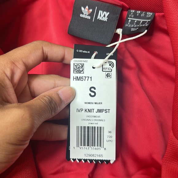 Ivy Park x Adidas Jumpsuit 3.0 Size Small NWT - Picture 8 of 16